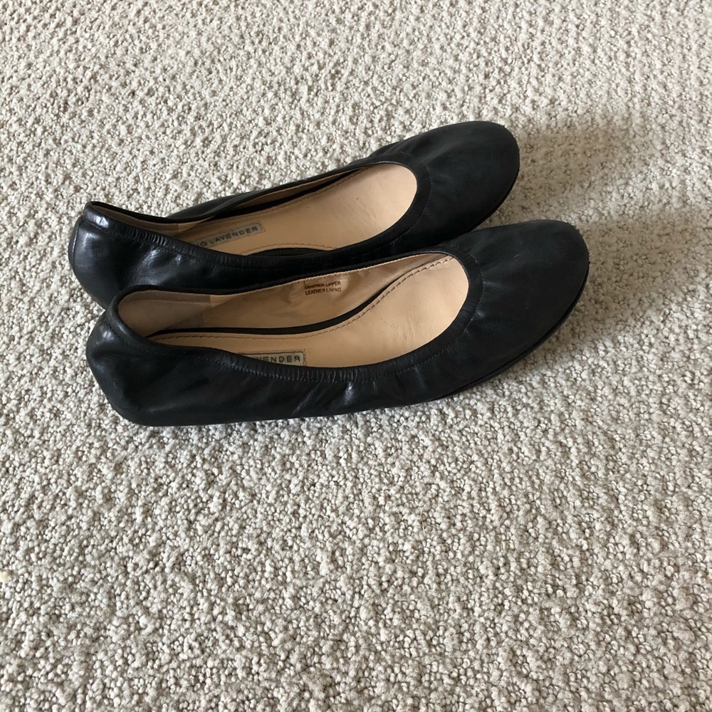 Vera wang lavender flats